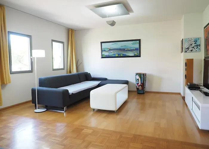 Дом отдыха Kuenstlerhaus Arthotel 4*