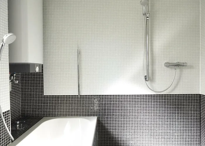 Kuenstlerhaus Arthotel Дом отдыха Geislingen